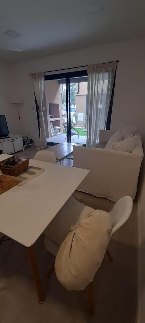 Hermoso Departamento De 2 Ambientes Apartamento Pilar (Buenos Aires)